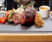 ����� ���